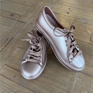Mini Melissa mel be shine rose gold sneakers